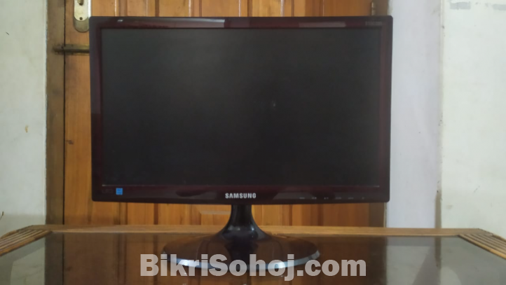 Samsung Monitor(Is19c300 Monitor,18.5 inch widescreen)